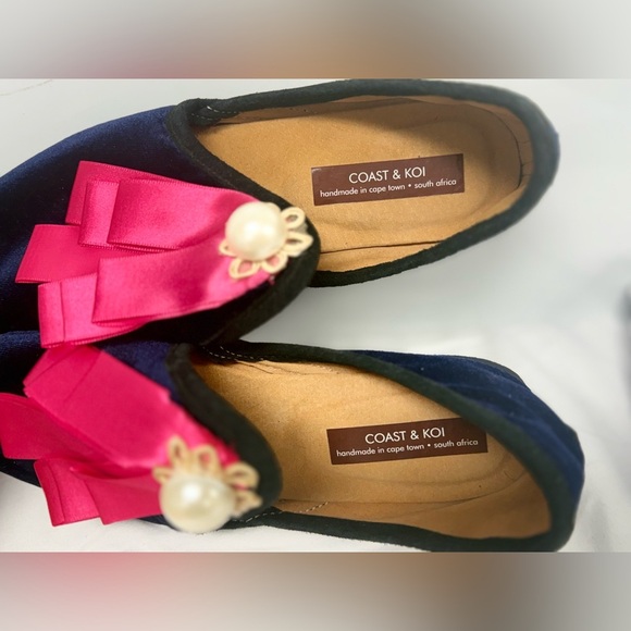 Coast and Koi handmade in Cape Town South Africa blue velvet flats sz 38 (7.5-8) - Picture 4 of 6